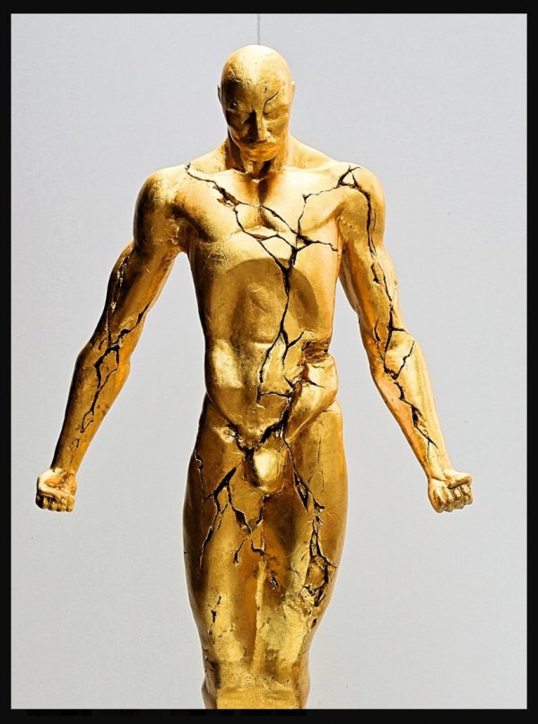 Contemporary Sculpture. Title: Supernova, Sculpture, 23K Gold Resin by Canadian artist Rudolf Sokolovski.