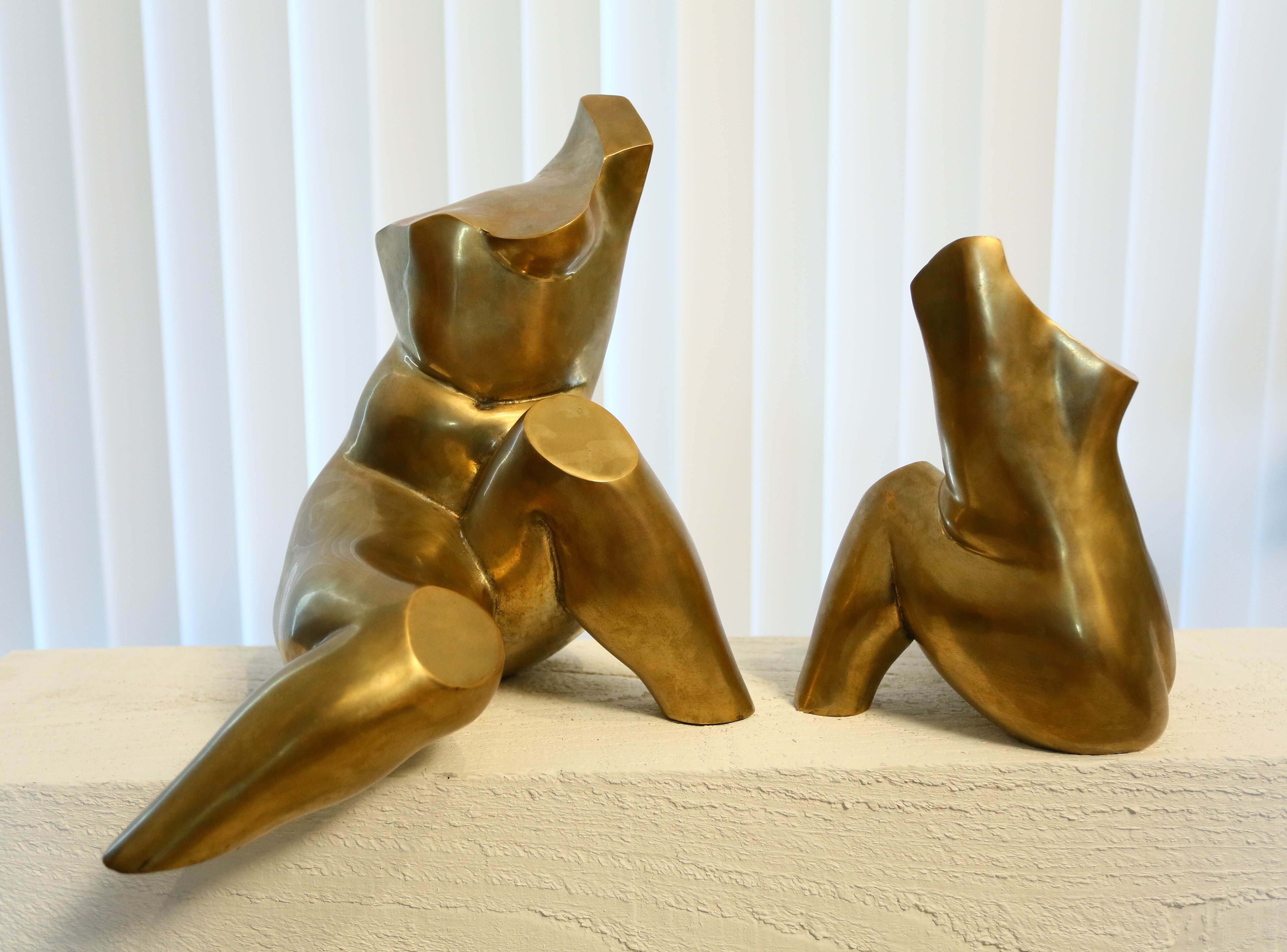 Contemporary Sculpture. Title: Echoes of Us-Bronze, by Gao Feng, Bronze, Vancouver Fine Art Gallery.