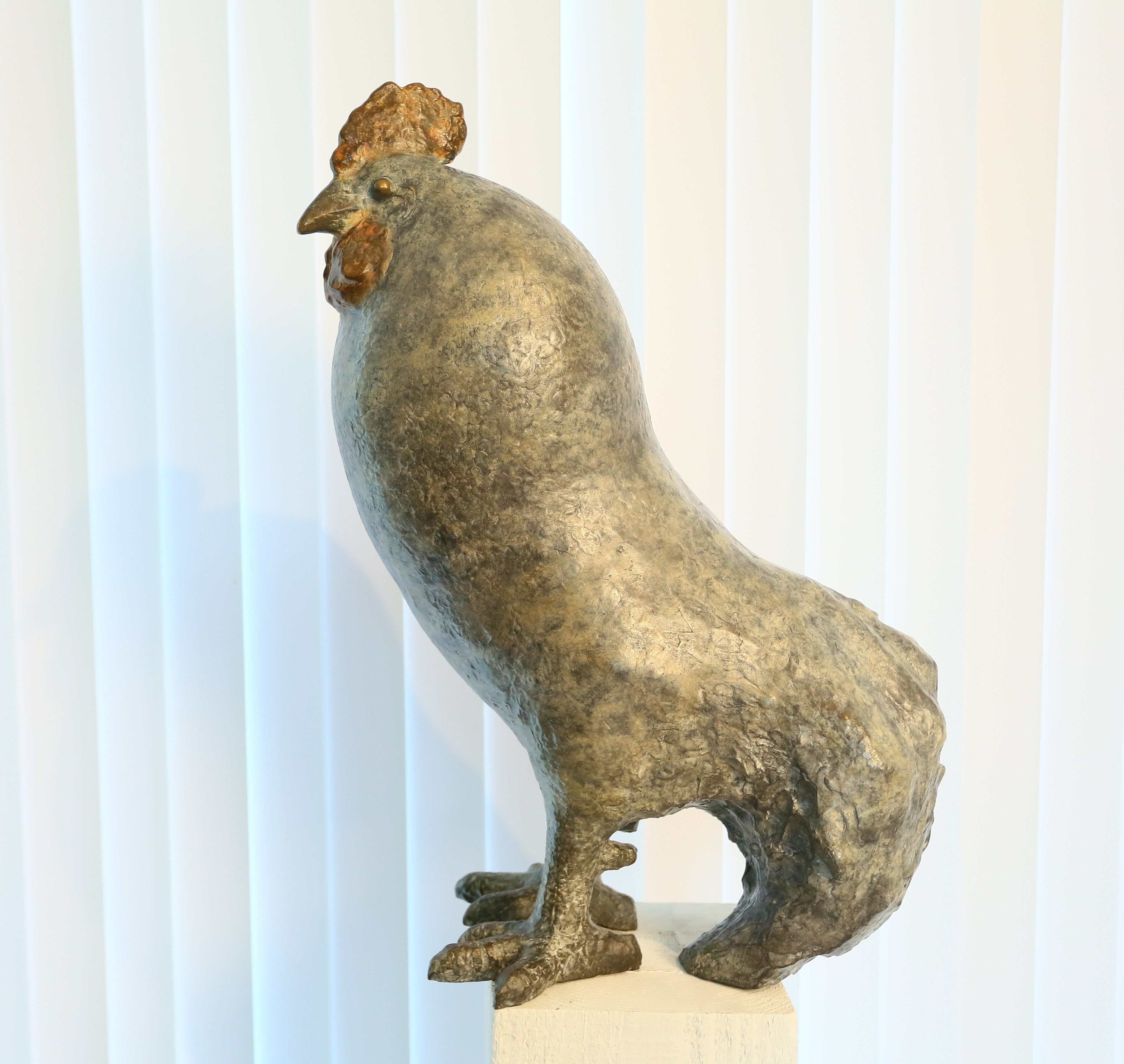 Contemporary Sculpture. Title: Grand Gaze by Gao Feng, Bronze, Vancouver Fine Art Gallery.