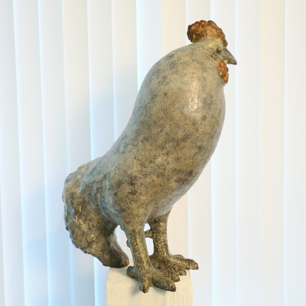 Contemporary Sculpture. Title: Grand Gaze by Gao Feng, Bronze, Vancouver Fine Art Gallery.